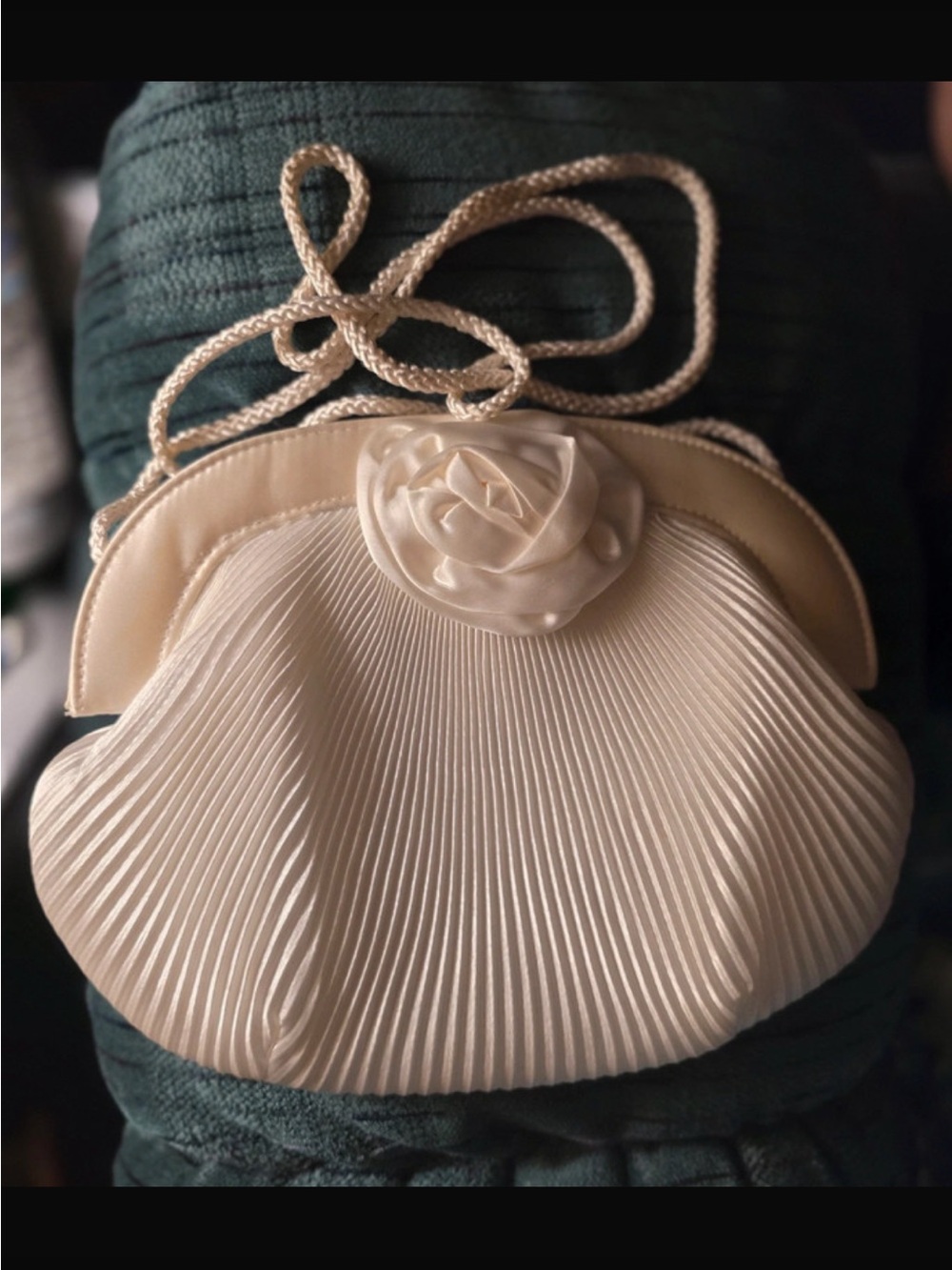 Elegant Cream Pleated Evening Bag with Floral Detail